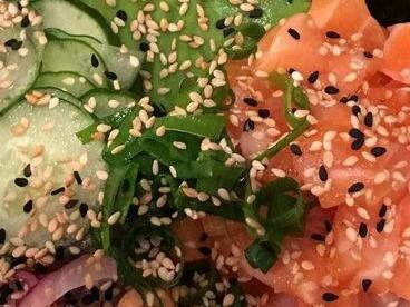 POKE SALMÃO